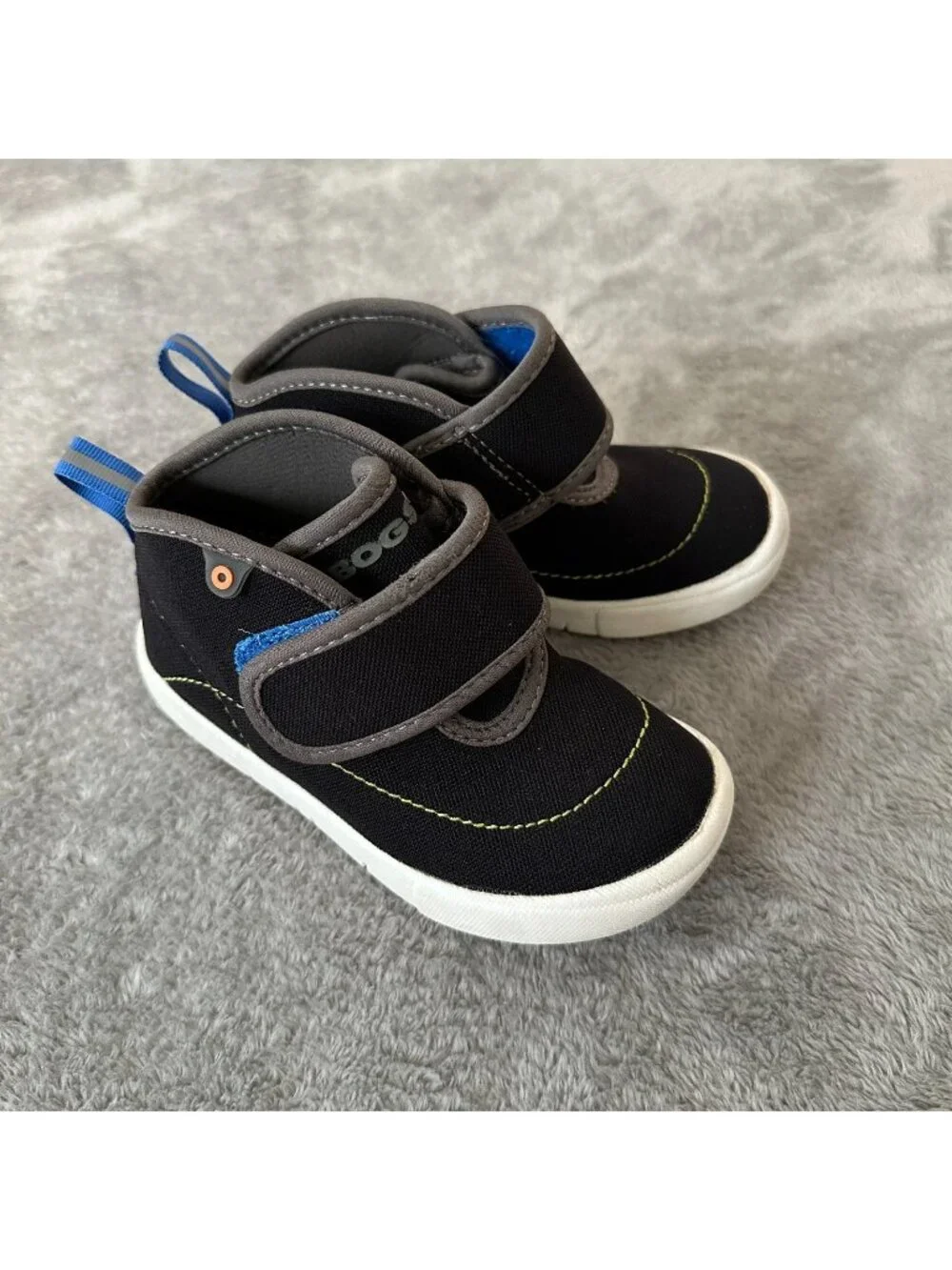 Bogs Kickr Mid Black Shoes Kids Toddler size 9